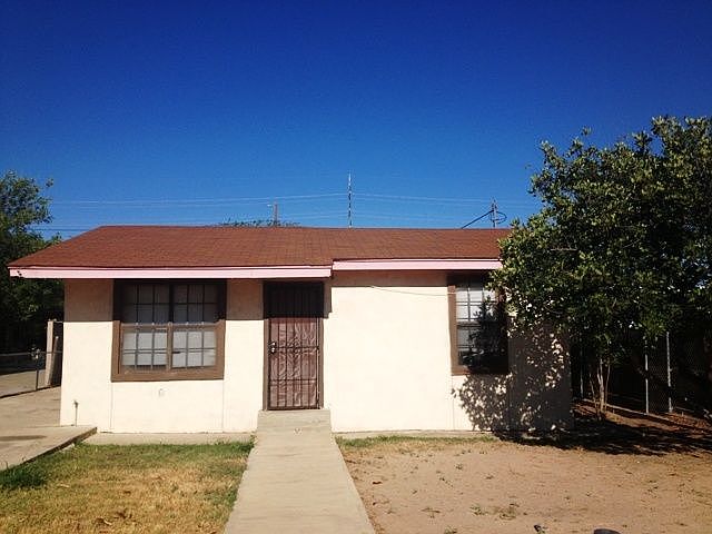 1st image of 4720 Diana Dr