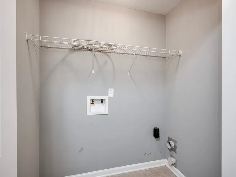 716 Whispering Willow Way — Photo 22