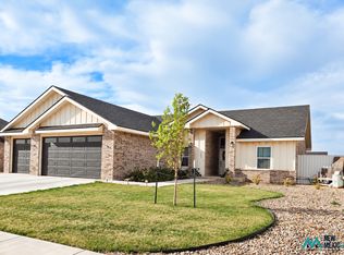 204 Abbey Rd, Clovis, NM 88101