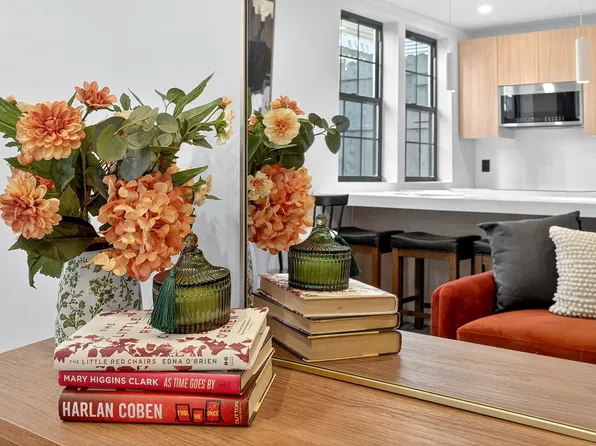 31 Bayview Avenue image 6 of 30