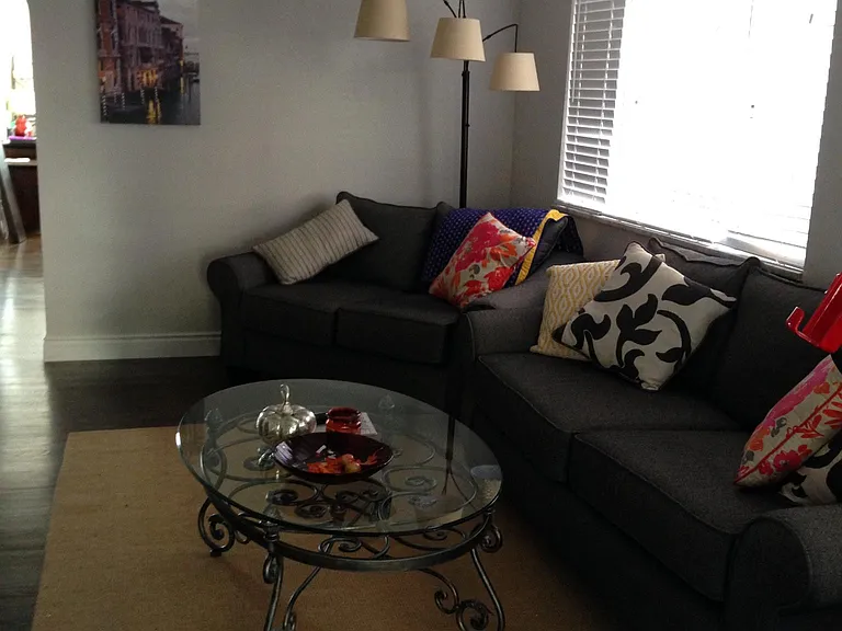 133 Stanton Ct W — Photo 6