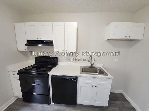 4th image of 4718 W 26th St