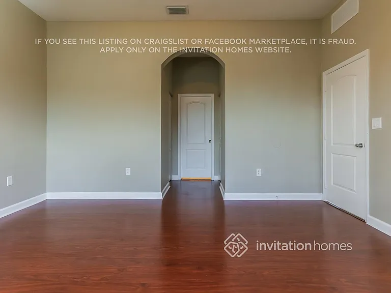 15220 SW 10th St — Photo 9