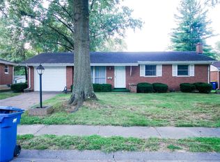 723 Amherst Pl, Edwardsville, IL 62025