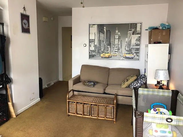 4657 1/2 Gangwish St — Photo 2