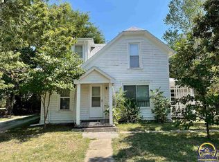 324 S Commercial St, Emporia, KS 66801