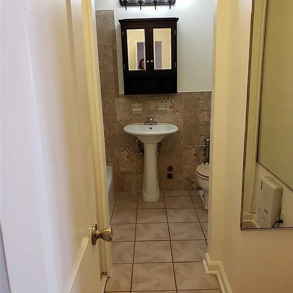 6050 Kennedy Blvd E #12D — Photo 2