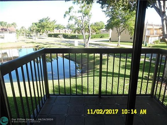 3rd image of 6010 Shakerwood Cir