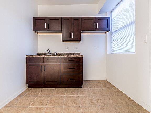 4th image of 5201 W Washington Blvd #52-G
