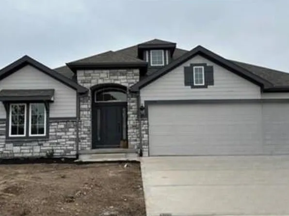2228 Foxtail Dr, Kearney, MO 64060