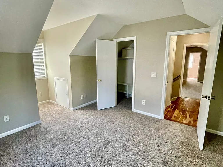 6215 Deep Forest Ln — Photo 26
