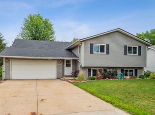 9259 Harkness Ave S, Cottage Grove, MN 55016