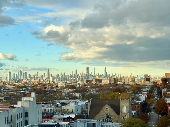 1600 Fulton Street image 1 of 9