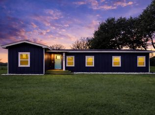 606 E Ahldag Ave, Wharton, TX 77488