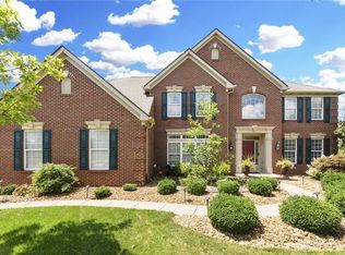510 Thomas Dr, Springboro, OH 45066