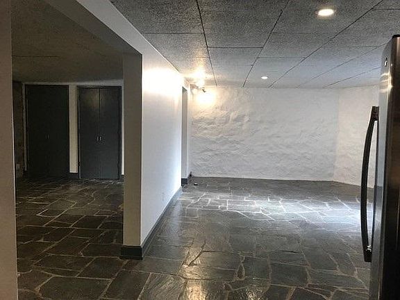 3rd image of 4901 McPherson Ave