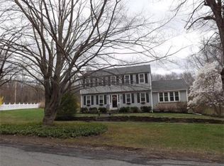 66 Old Upton Rd, Grafton, MA 01519