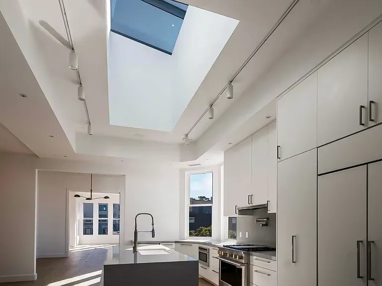 1502 Golden Gate Ave — Photo 35