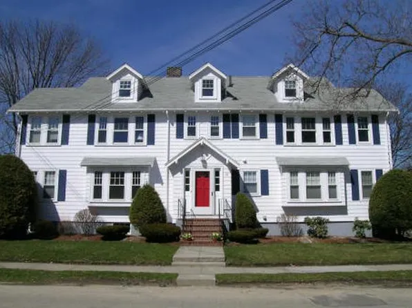 38 Harvard Rd #1, Belmont, MA 02478