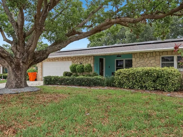 13801 87th Ave, Seminole, FL 33776