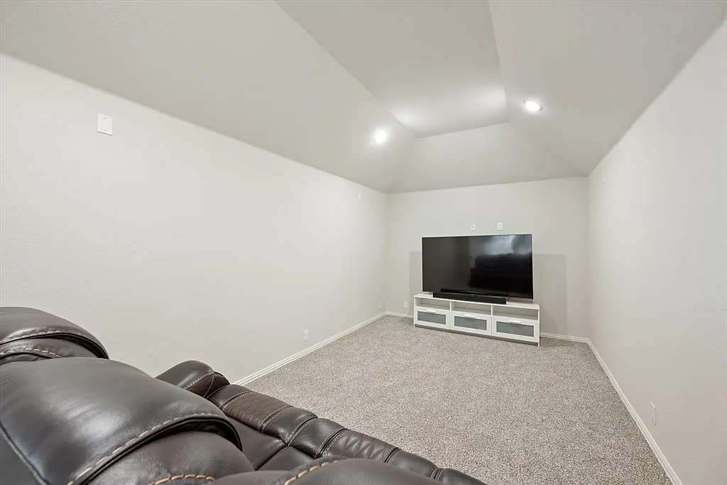 Building Photo - 5038 Ridgegate Ln