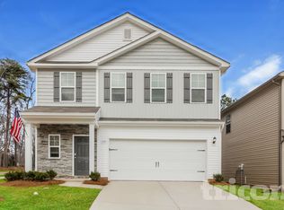 135 Spring Knoll Dr, Charlotte, NC 28262