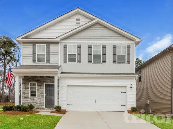 135 Spring Knoll Dr, Charlotte, NC 28262