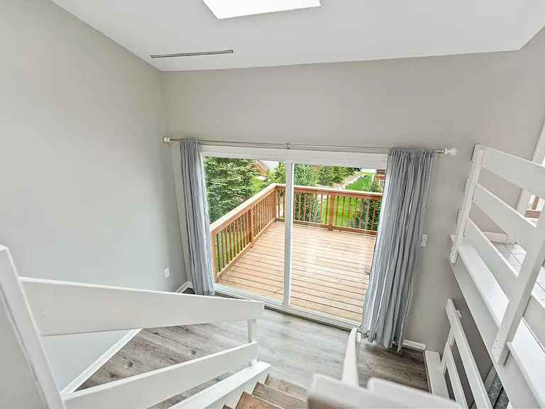 2714 Meadowcrest Ct — Photo 26