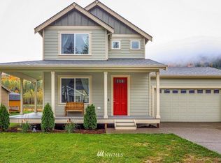 8239 Balfour Valley Ln, Maple Falls, WA 98266