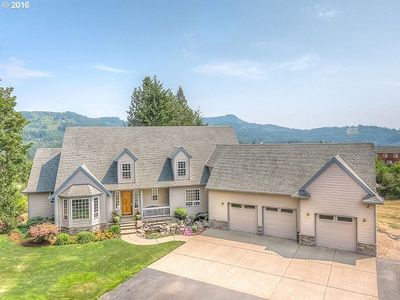 38532 SW Fernwood Dr, Gaston, OR, 97119