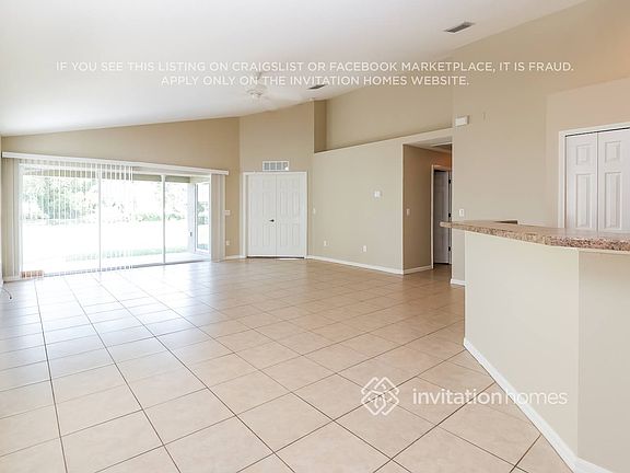 3rd image of 6647 Cambridge Park Dr