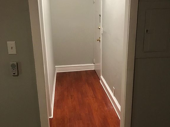 Entryway / Hallway