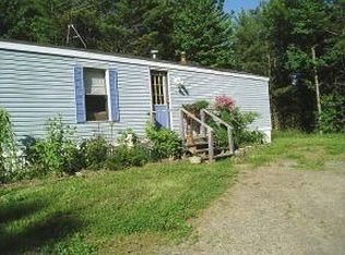 28 Cedar Ridge Rd, Jefferson, ME 04348