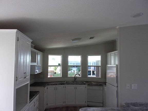2nd image of 7014 Harbor View Dr #107