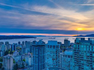 1151 Georgia St W #4102, Vancouver, BC V6E 0B3