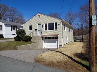 65 Brookside Ave, North Providence, RI 02911