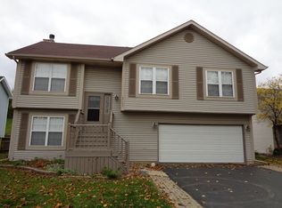 3920 Brenton Dr, Joliet, IL 60431