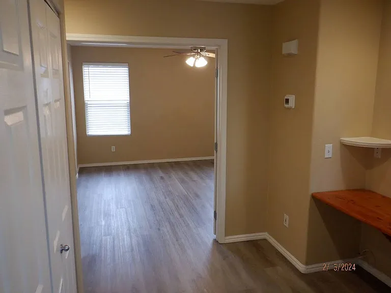 7920 Windhamridge Dr — Photo 9