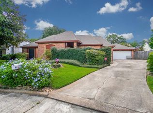 13323 Campos Dr, Houston, TX 77065