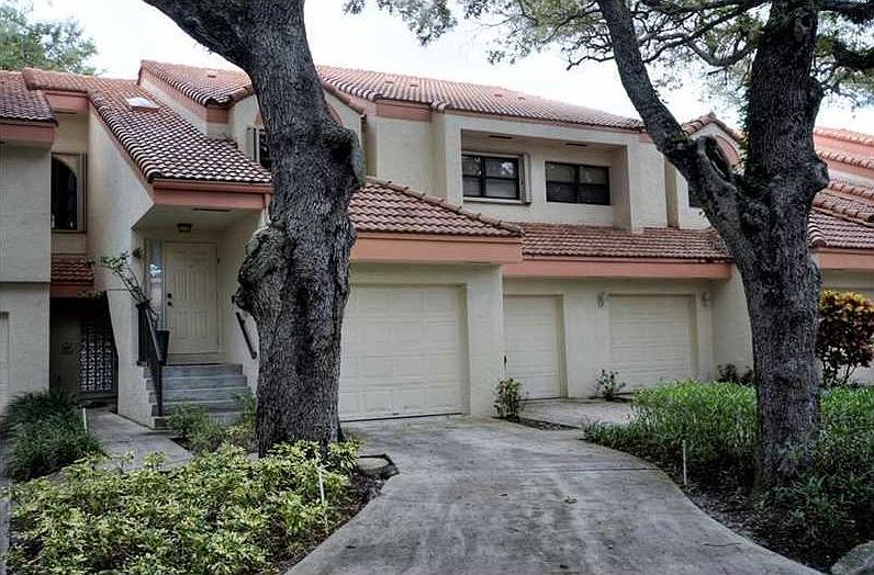 1st image of 3313 Water Oak Dr #1303