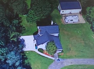 4226 Summit Rd, Norton, OH 44203