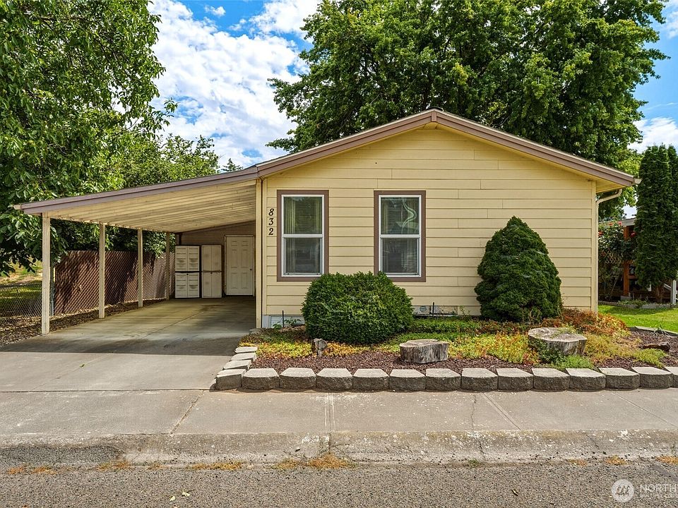 1st image of 832 SE Scenic View Drive