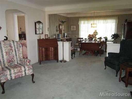 3rd image of 19791 Ida Ln W