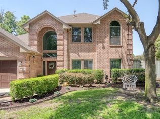 3310 Burninglog Dr, Grapevine, TX 76051