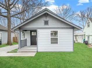 905 Pacific St, Osawatomie, KS 66064