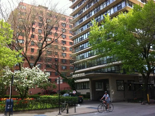 5801 N Sheridan Rd, Chicago, IL 60660