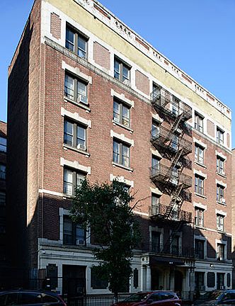 3rd image of 604 W 162nd St APT 04B