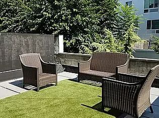 171 E 117th St #2A, New York, NY 10035