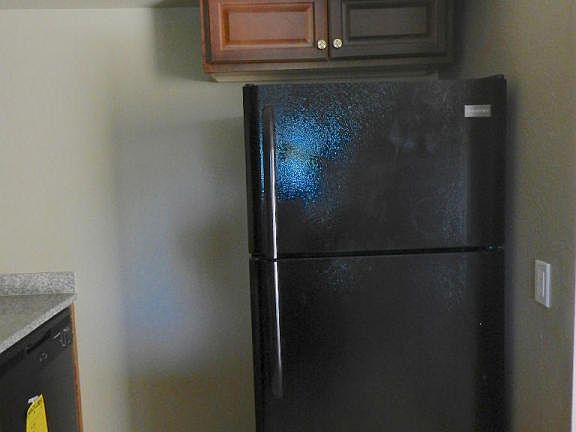 2nd image of 4410 N Longview Ave Unit 222