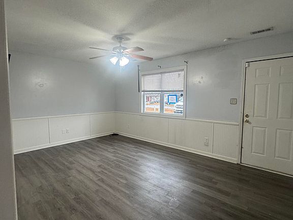 2nd image of 203 W Volant Street